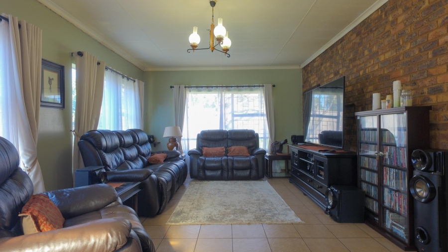 3 Bedroom Property for Sale in Bodorp North West